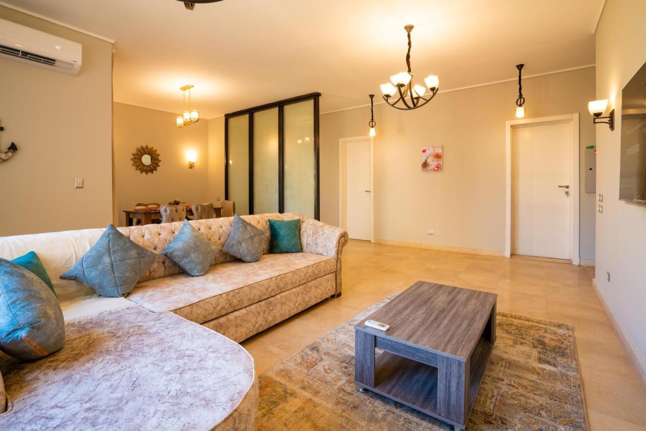 The Suites Near Auc By Elegant ไคโร ภายนอก รูปภาพ