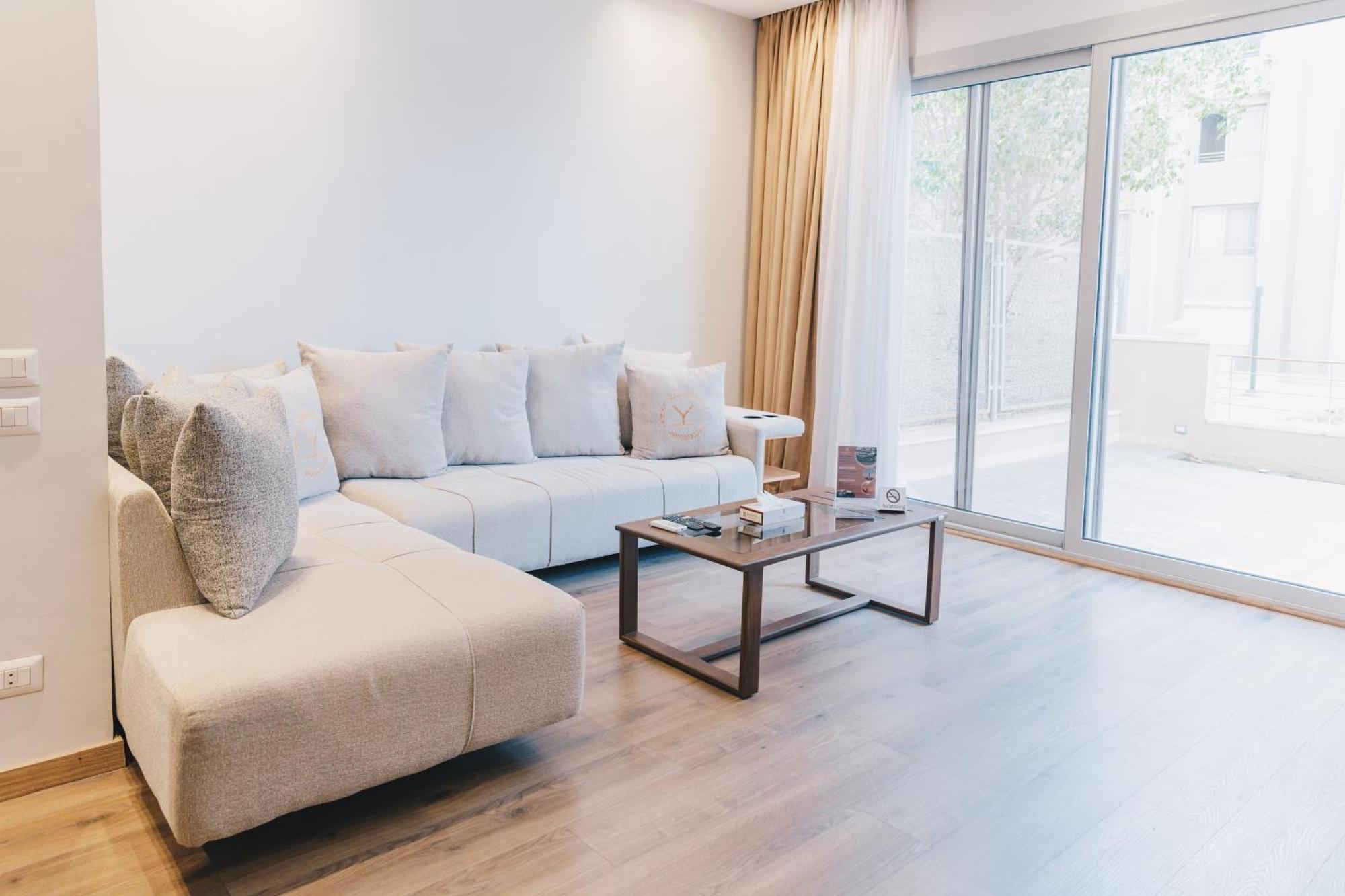 The Suites Near Auc By Elegant ไคโร ภายนอก รูปภาพ