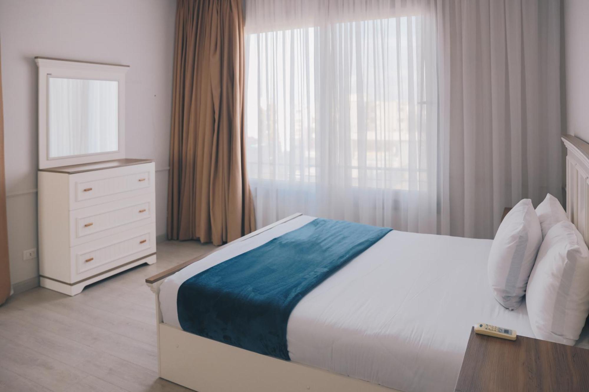 The Suites Near Auc By Elegant ไคโร ภายนอก รูปภาพ